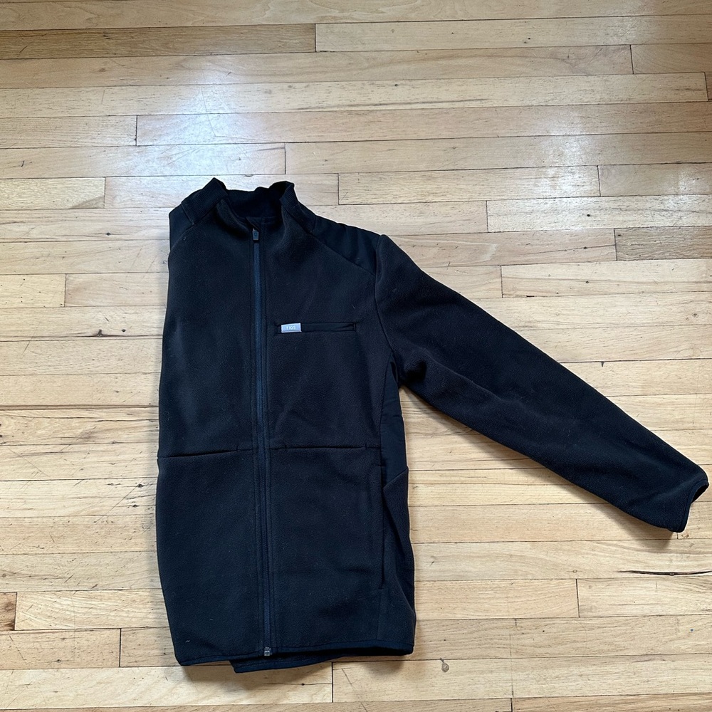 Brand new never worn!! FIGS On Shift Fleece Jacket